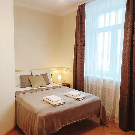 Old Town Retreat With Stunning Views 2 Bedroom Apartment Nearby The Church Of Saint Peter Рига Экстерьер фото