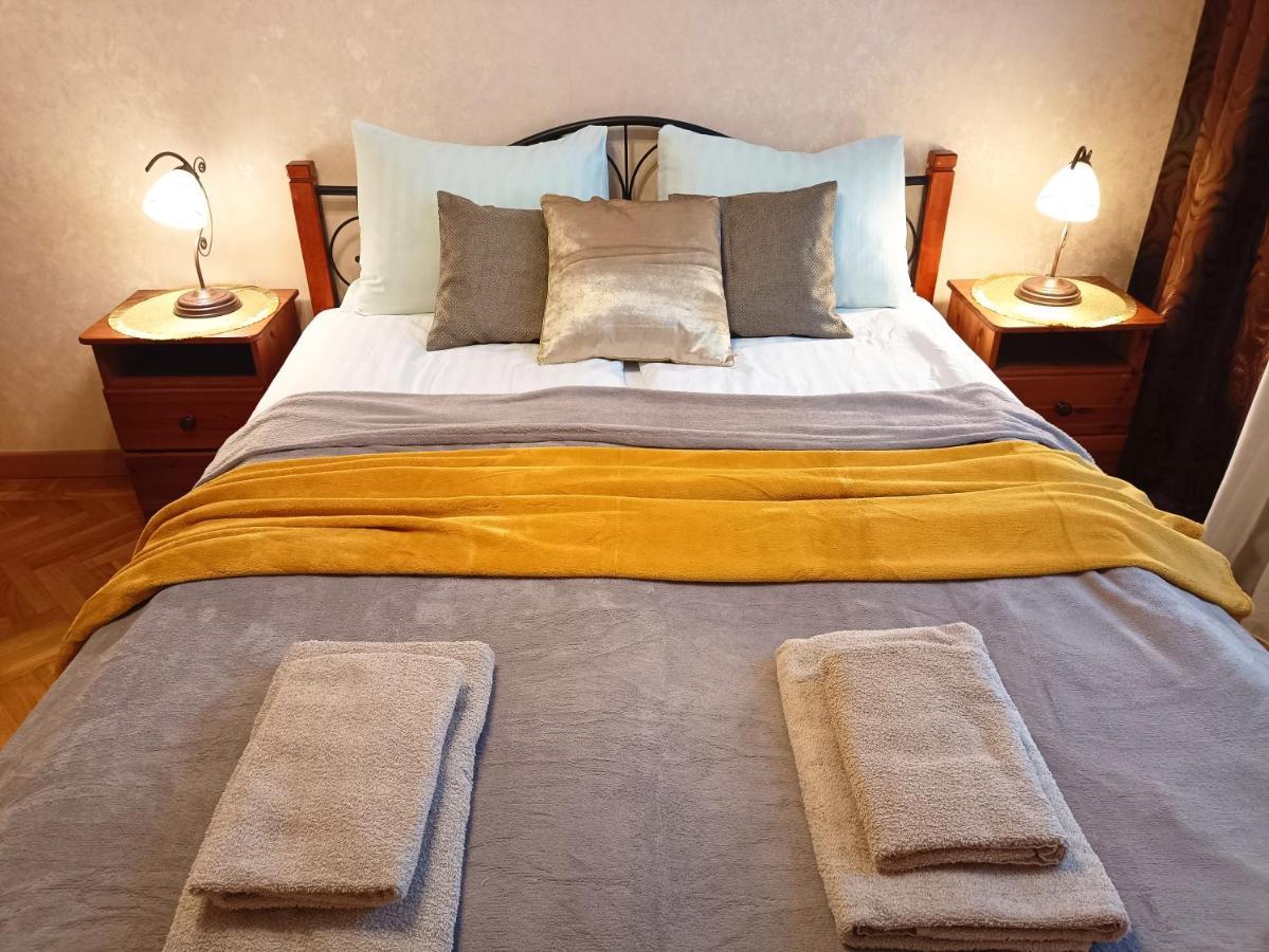 Lejlighed Old Town Retreat With Stunning Views 2 Bedroom Nearby The Church Of Saint Peter